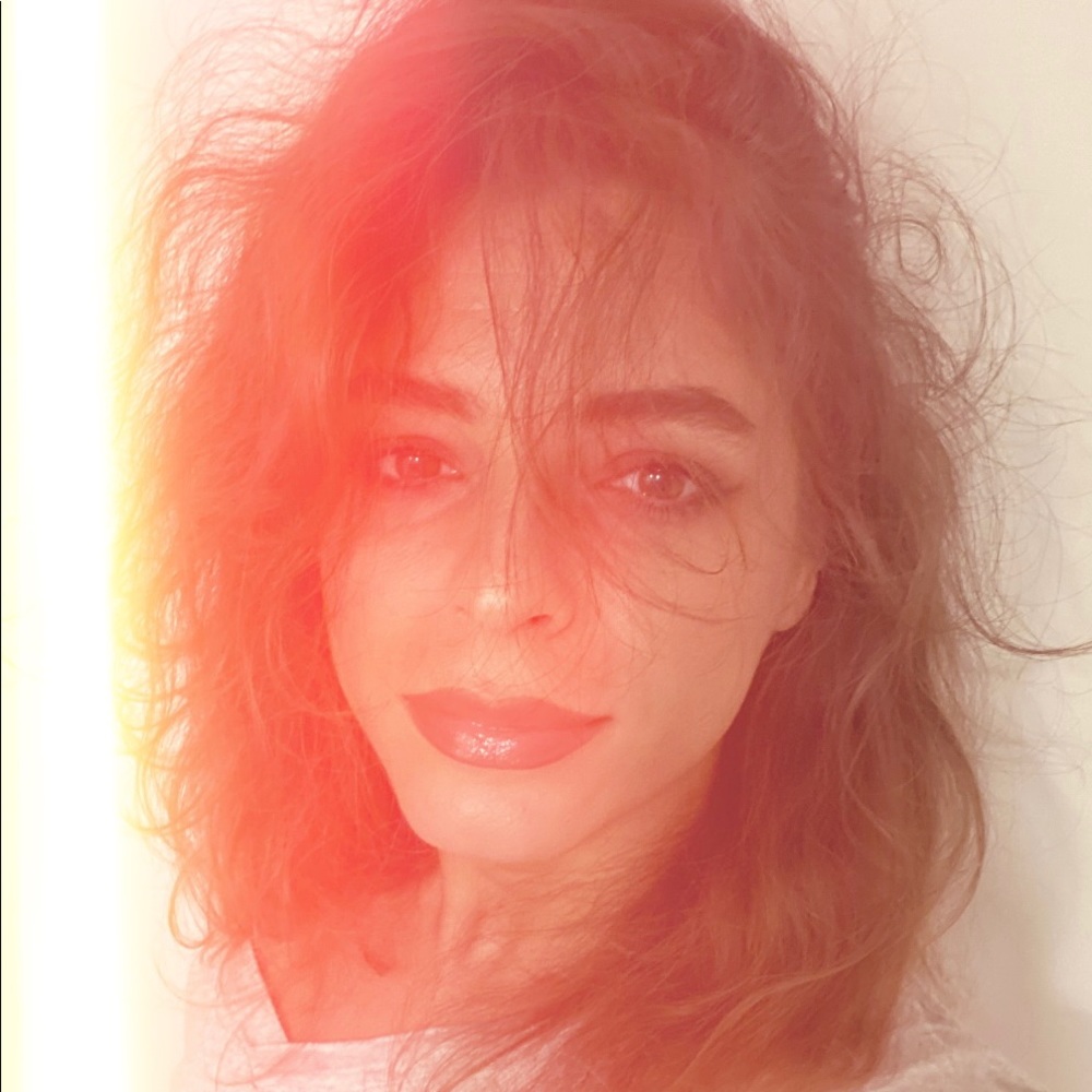 Meet your Posher, Teodora